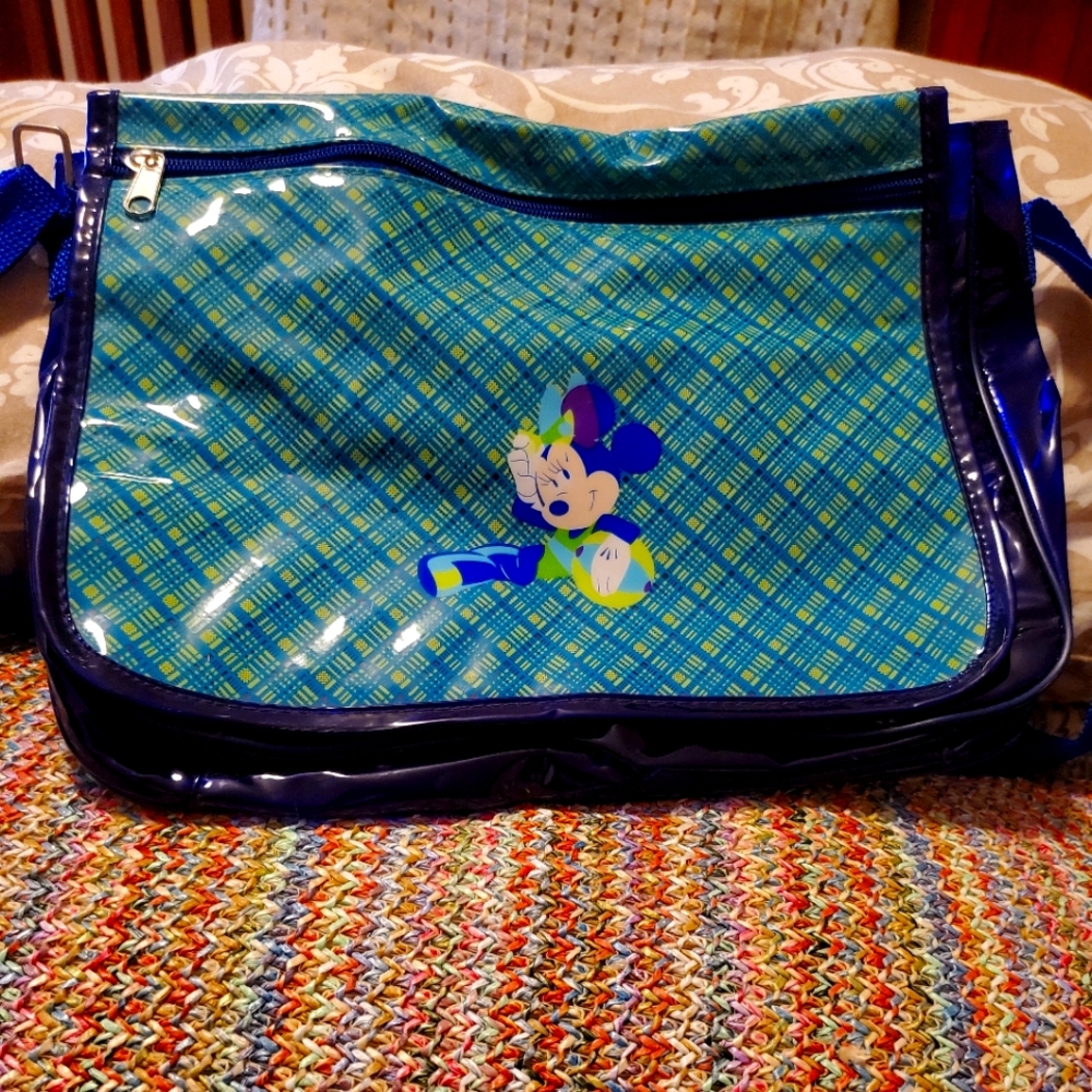 VINTAGE Minnie Mouse kids vinyl shoulder bag. NWOT